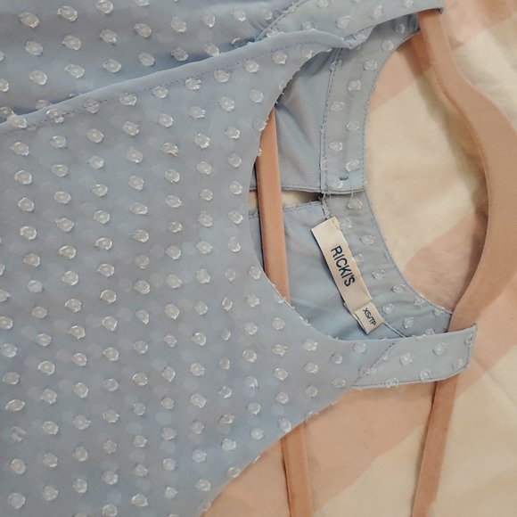 Ricki's Layered Tank - Picture 2 of 3